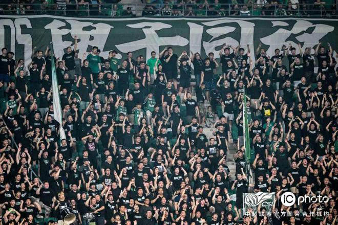 中超-法比奥破门张稀哲点射国安2-1逆转玉昆16轮不败领跑