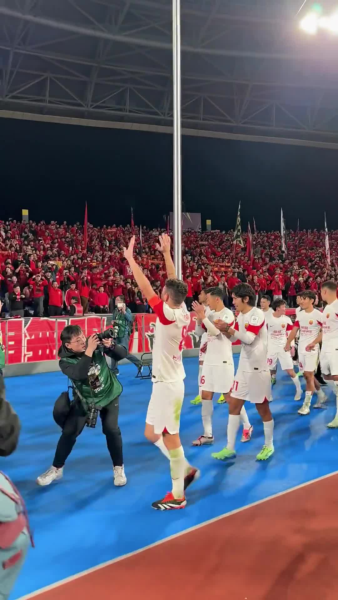 开云体育电脑版-西雅图海湾者球迷现场助威，激发球队夺冠斗志的简单介绍