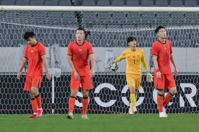 开云体育登录-包含东亚杯-张玉宁失单刀国足0-2不敌日本遭两连败的词条