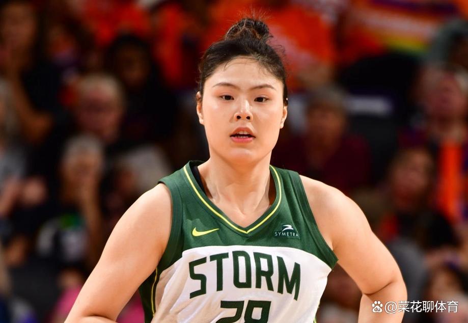 包含历史性时刻：WNBA历史上首位中国台北裔球员加盟女武神的词条